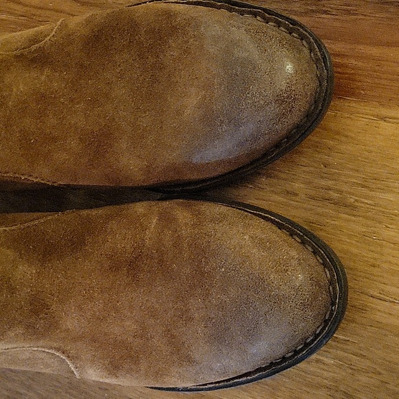Born "Kerri" Distressed Suede Women's Bootie Brown Leather Shoes Size 7.5 - Picture 10 of 17